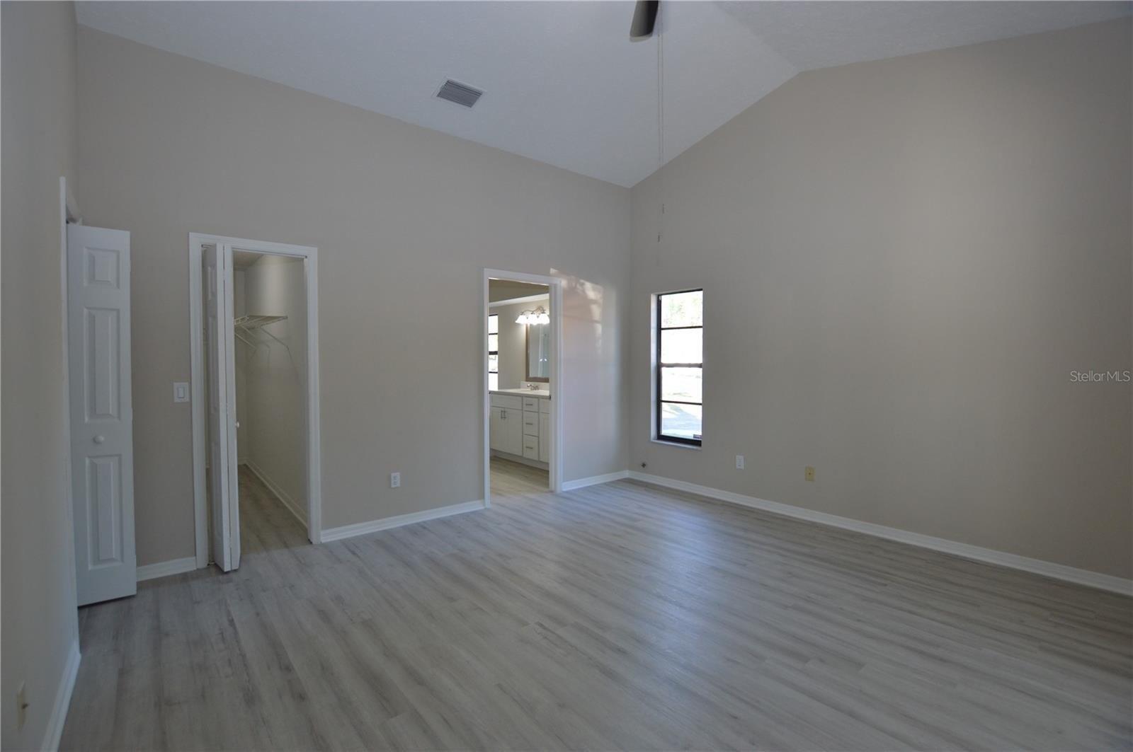 Laindale Pl, Valrico, FL 33596