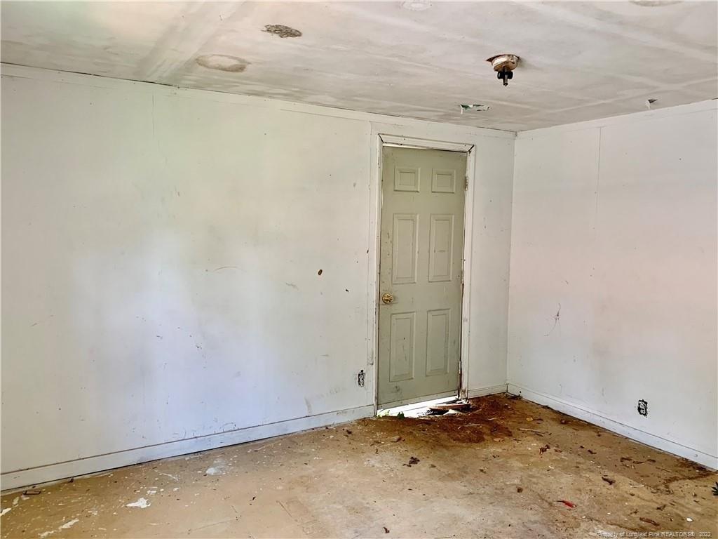 Saunders St, Sanford, NC 27330