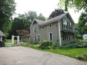 Worden Ave, Kalamazoo, MI 49048