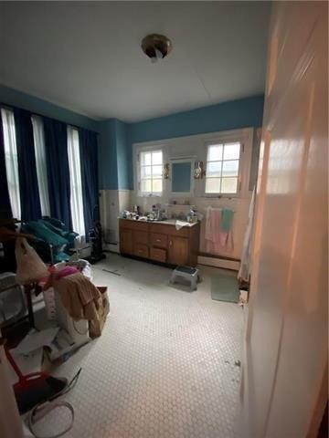 East Ave, Mount Carmel, PA 17851