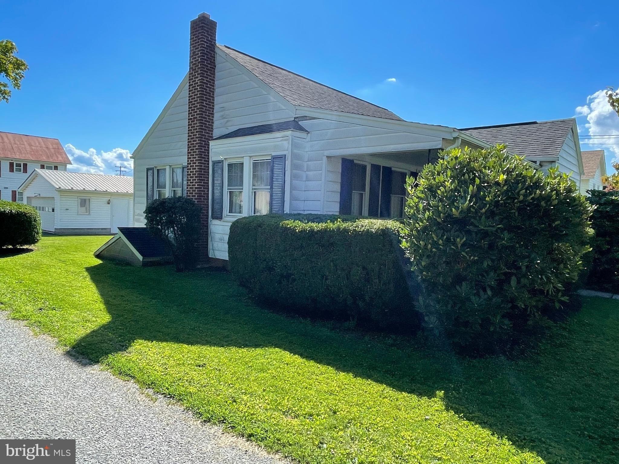 E Market St, Mc Connellsburg, PA 17233