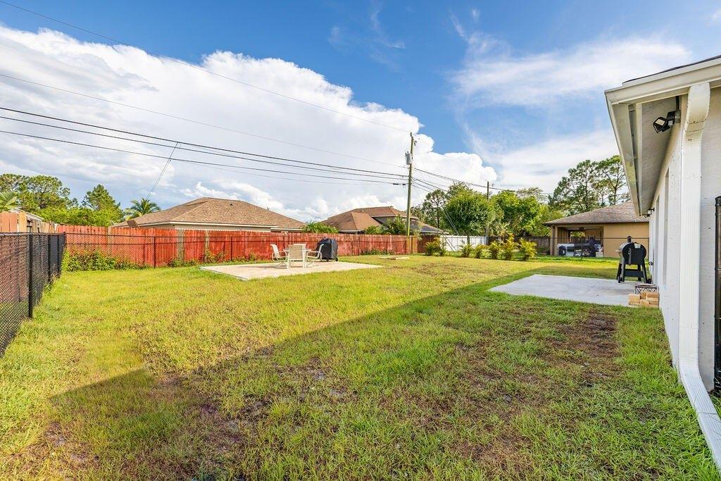 Sw Columbia St, Port Saint Lucie, FL 34987