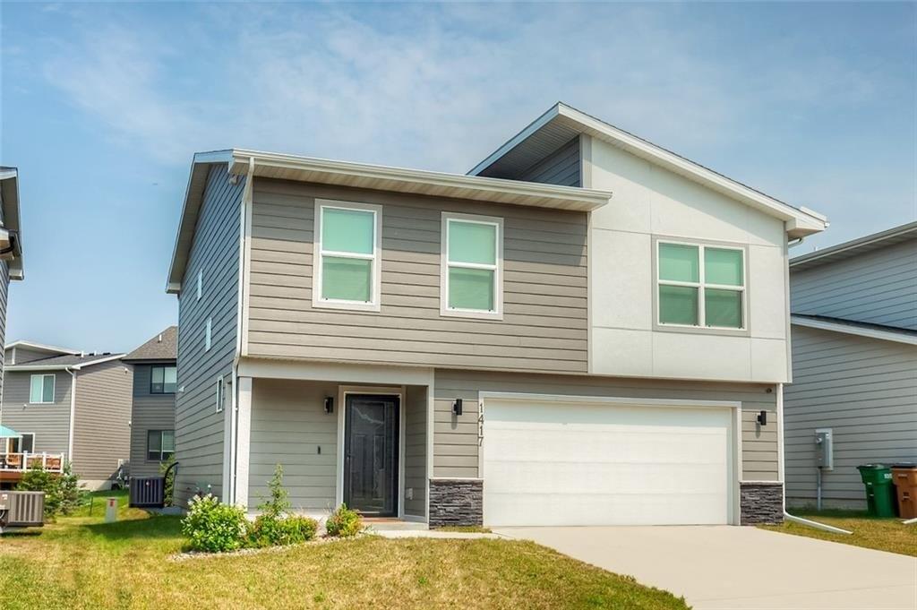 Ne Cedarwood Dr, Grimes, IA 50111