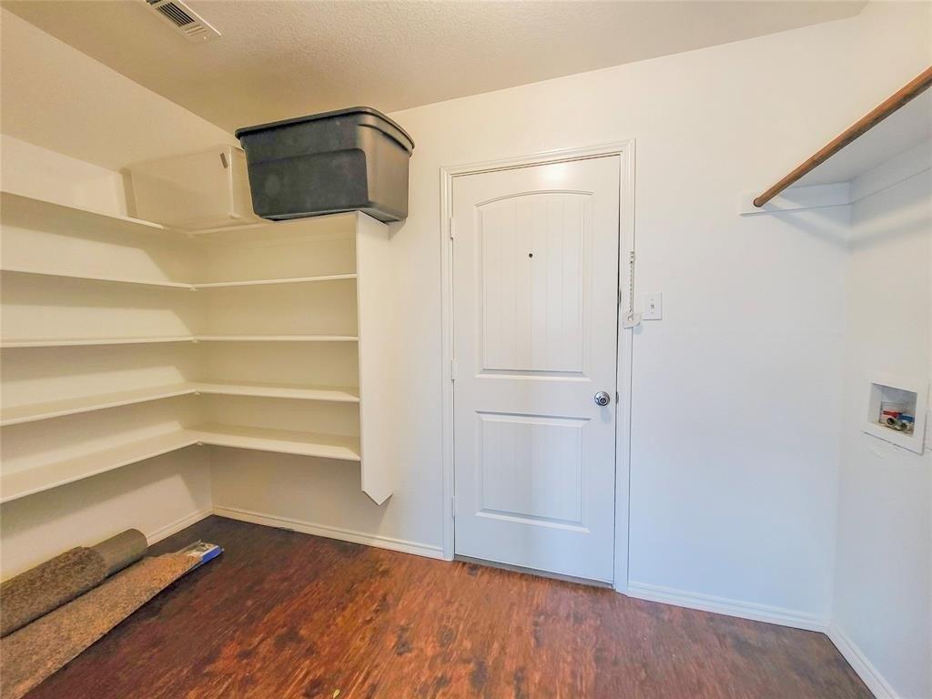Wickham Dr, Burleson, TX 76028