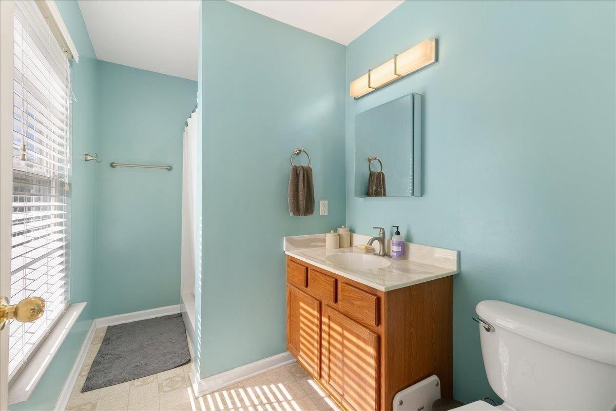 Pointe Dr, Harrisonburg, VA 22801