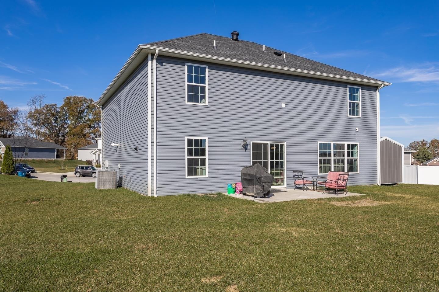 Blyth Dr, Evansville, IN 47725