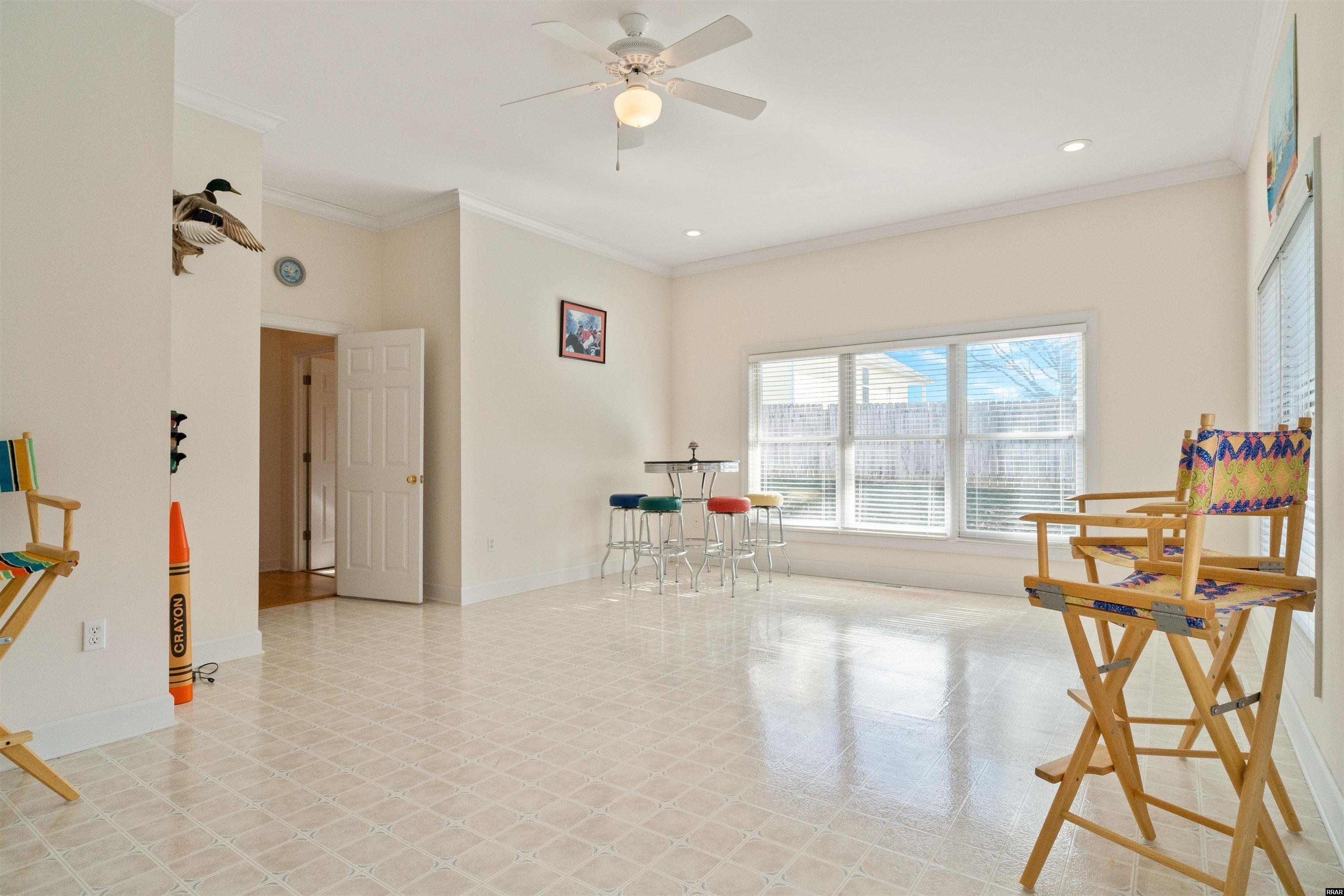 S Dodd Dr, Martin, TN 38237