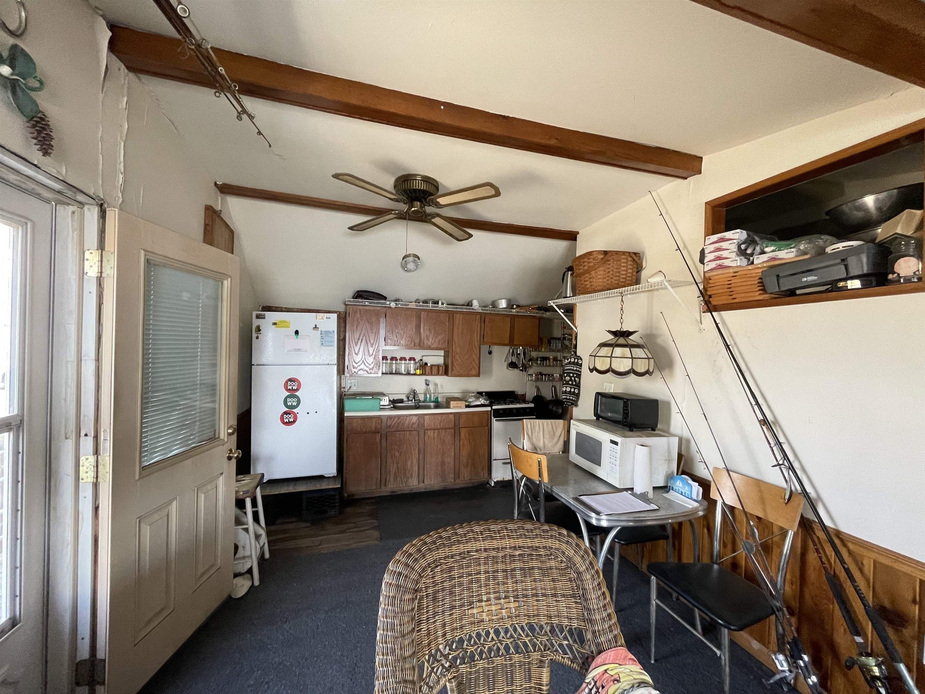 Susquehanna Ave, Wildwood, NJ 08260