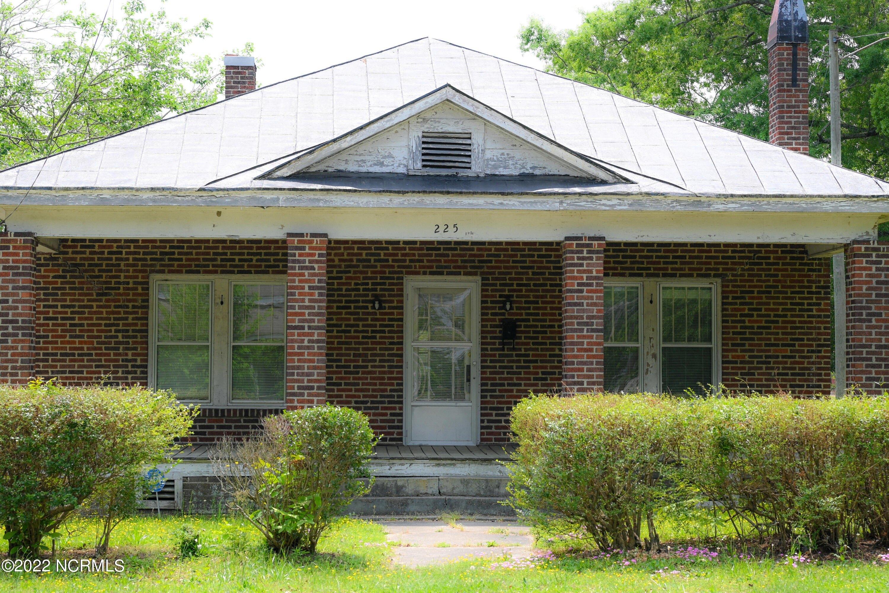 Avent Cir, Rocky Mount, NC 27804