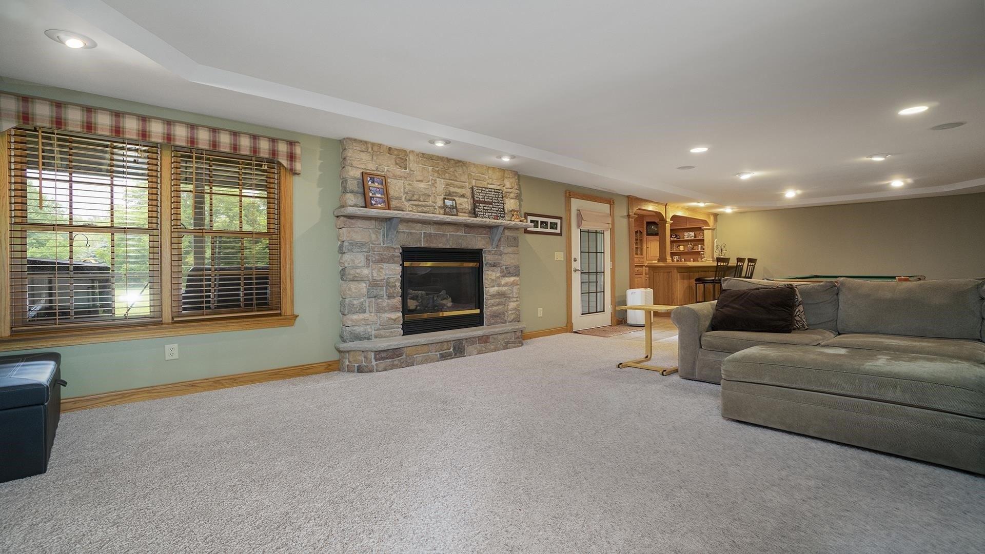 Cairnwell Dr, Belvidere, IL 61008