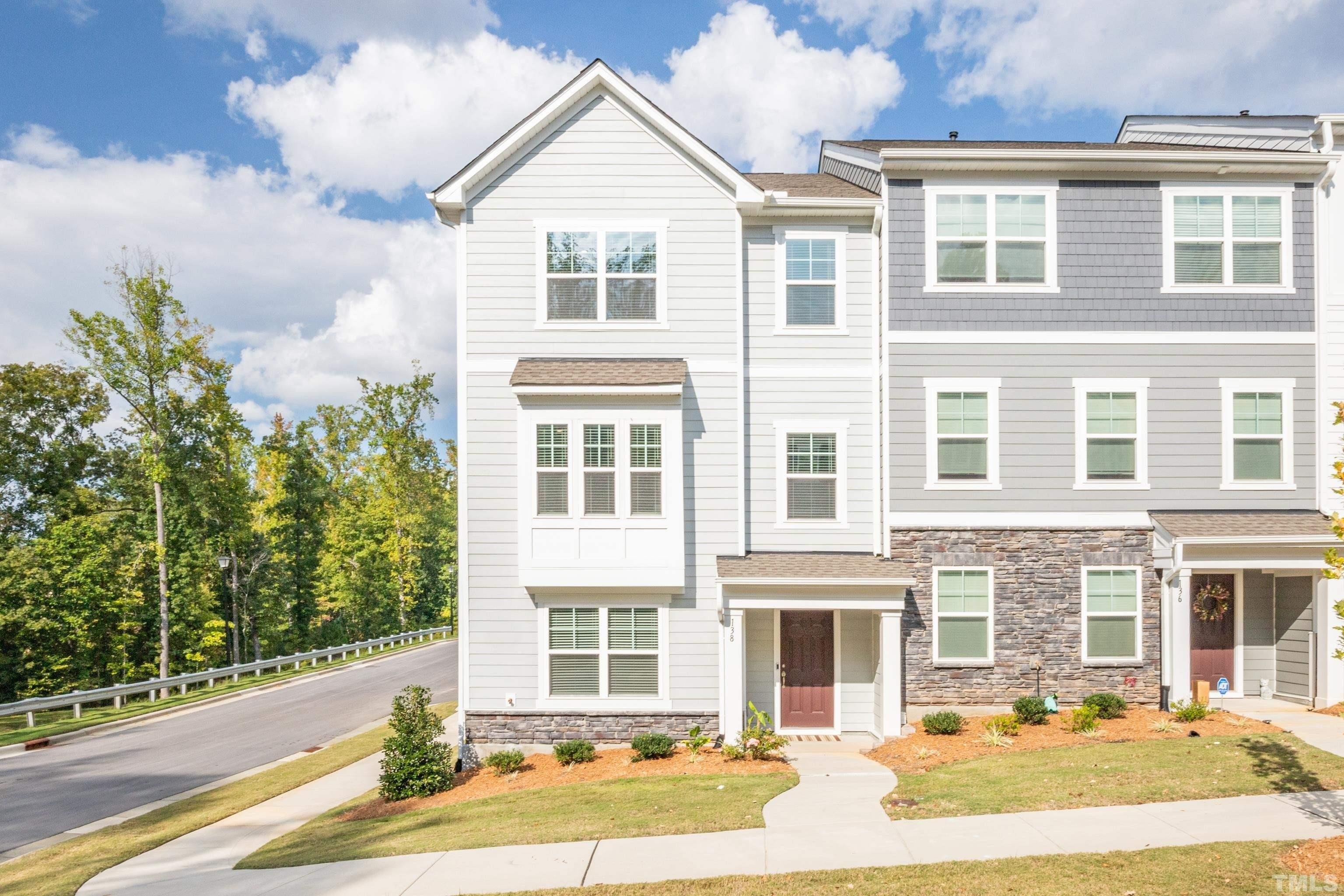 Daisy Meadow Ln, Wake Forest, NC 27587