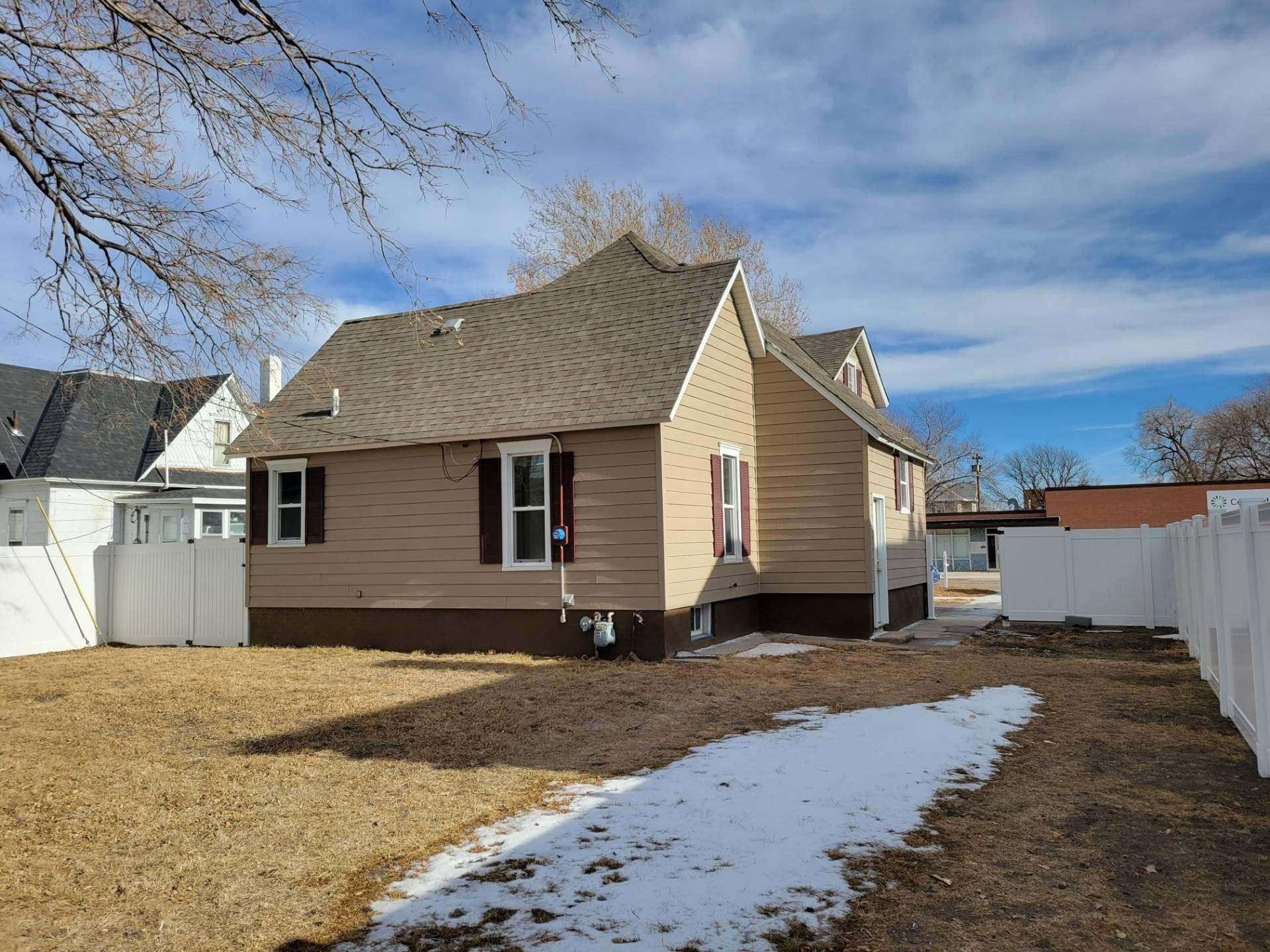 16th Ave, Central City, NE 68826