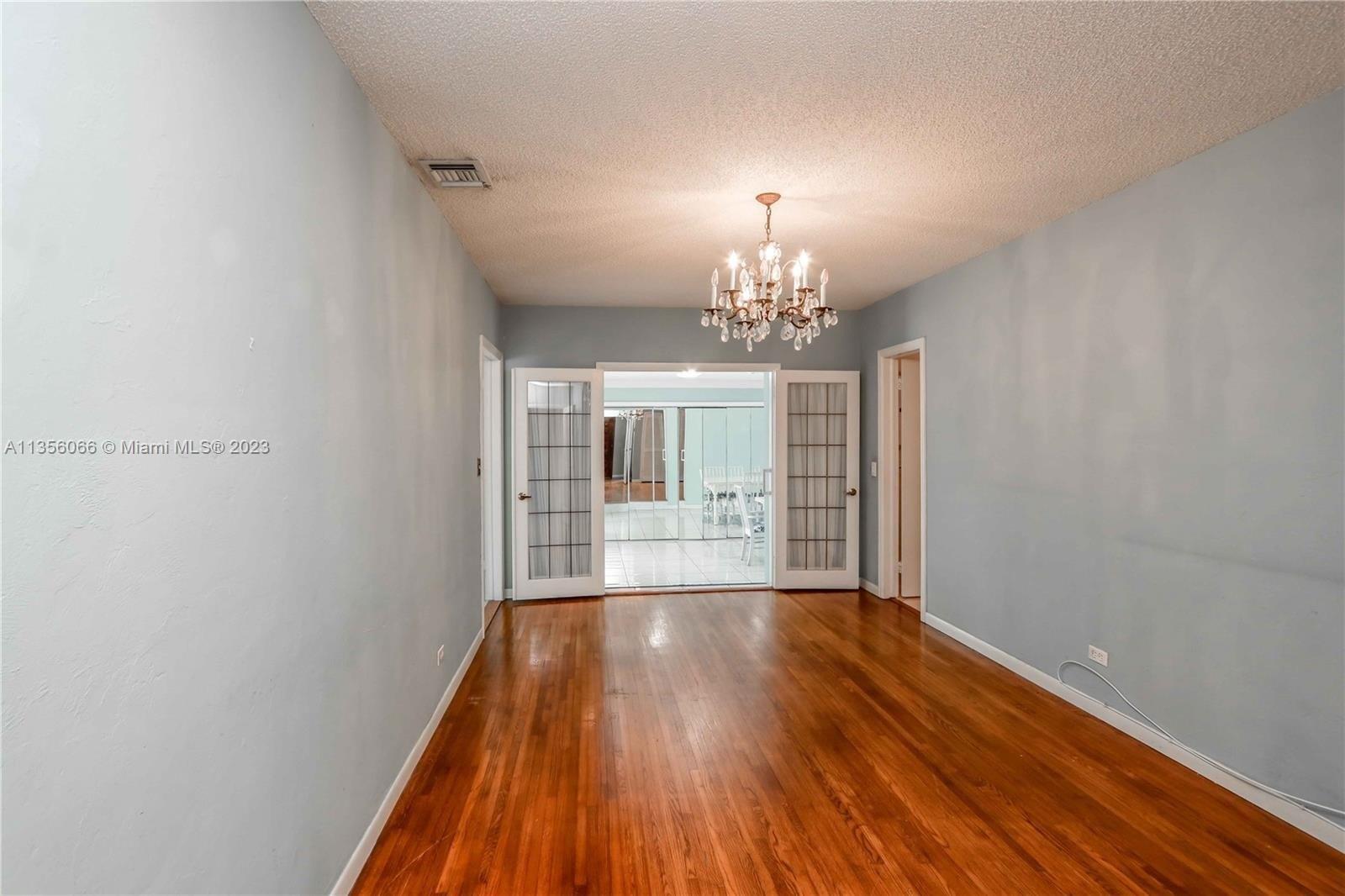 Sevilla Ave, Coral Gables, FL 33134