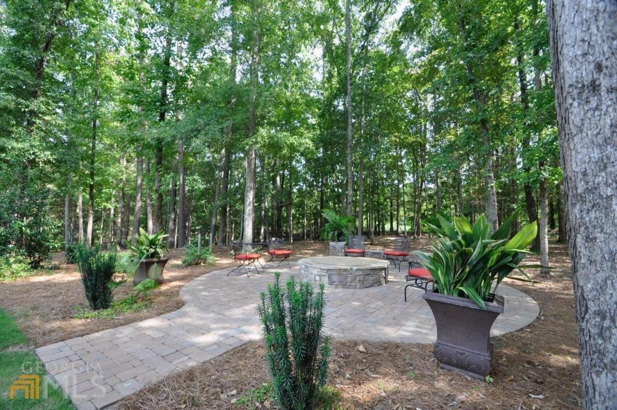 Saint Andrews Dr, Watkinsville, GA 30677