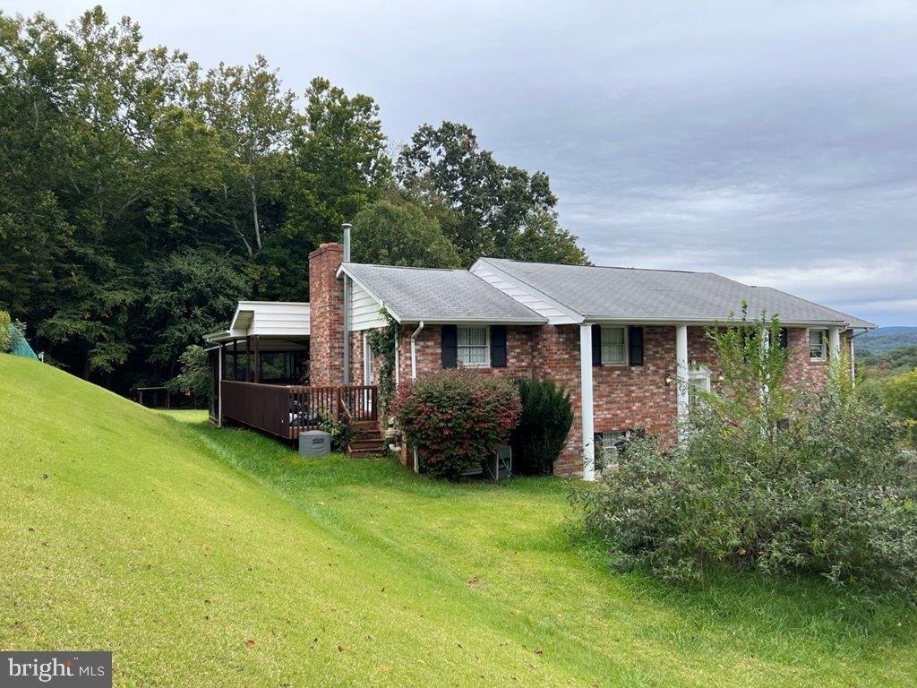 Wellington Ln, Cumberland, MD 21502