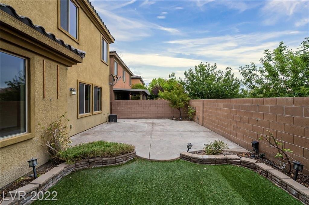 Peak Villa Ave, North Las Vegas, NV 89031