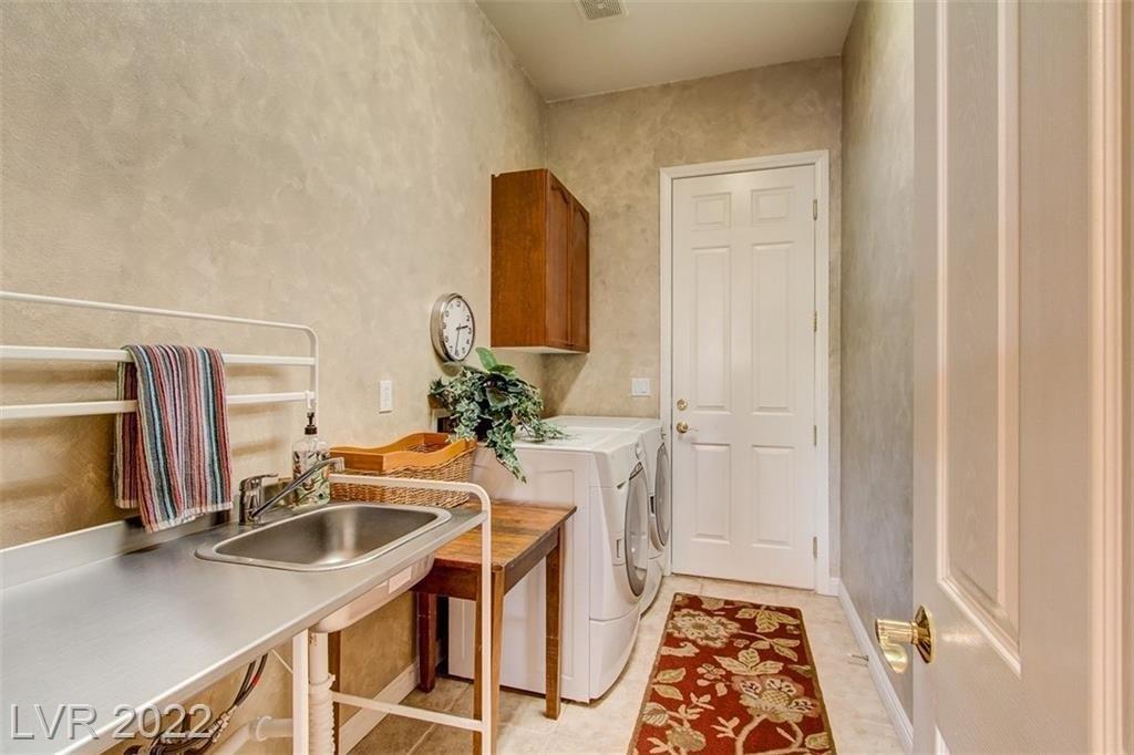 Villa Vecchio Ct, Las Vegas, NV 89141