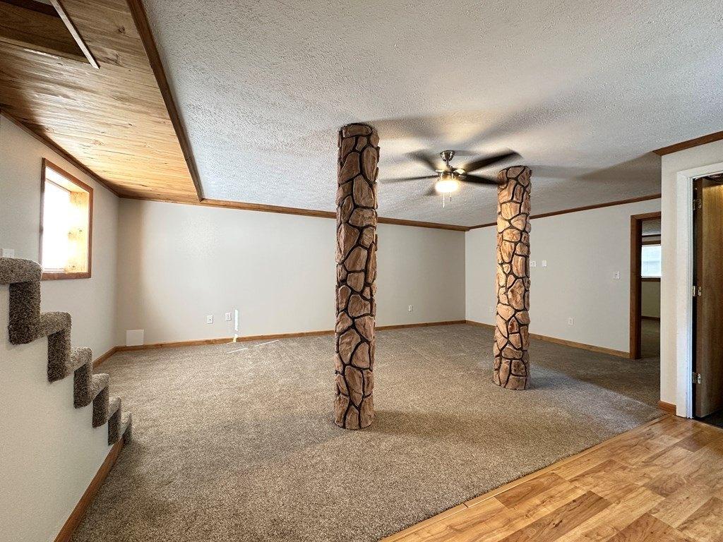 Damewood Ave, Princeton, WV 24740