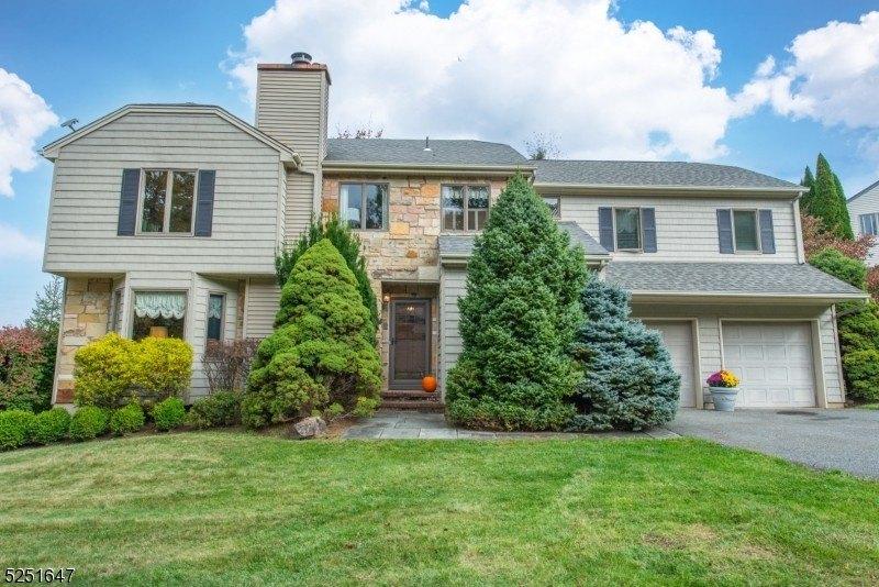 Knob Hill Rd, Hackettstown, NJ 07840
