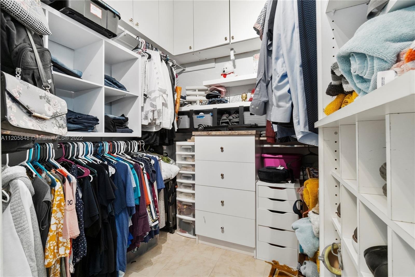 Se 4th Pl, Homestead, FL 33033