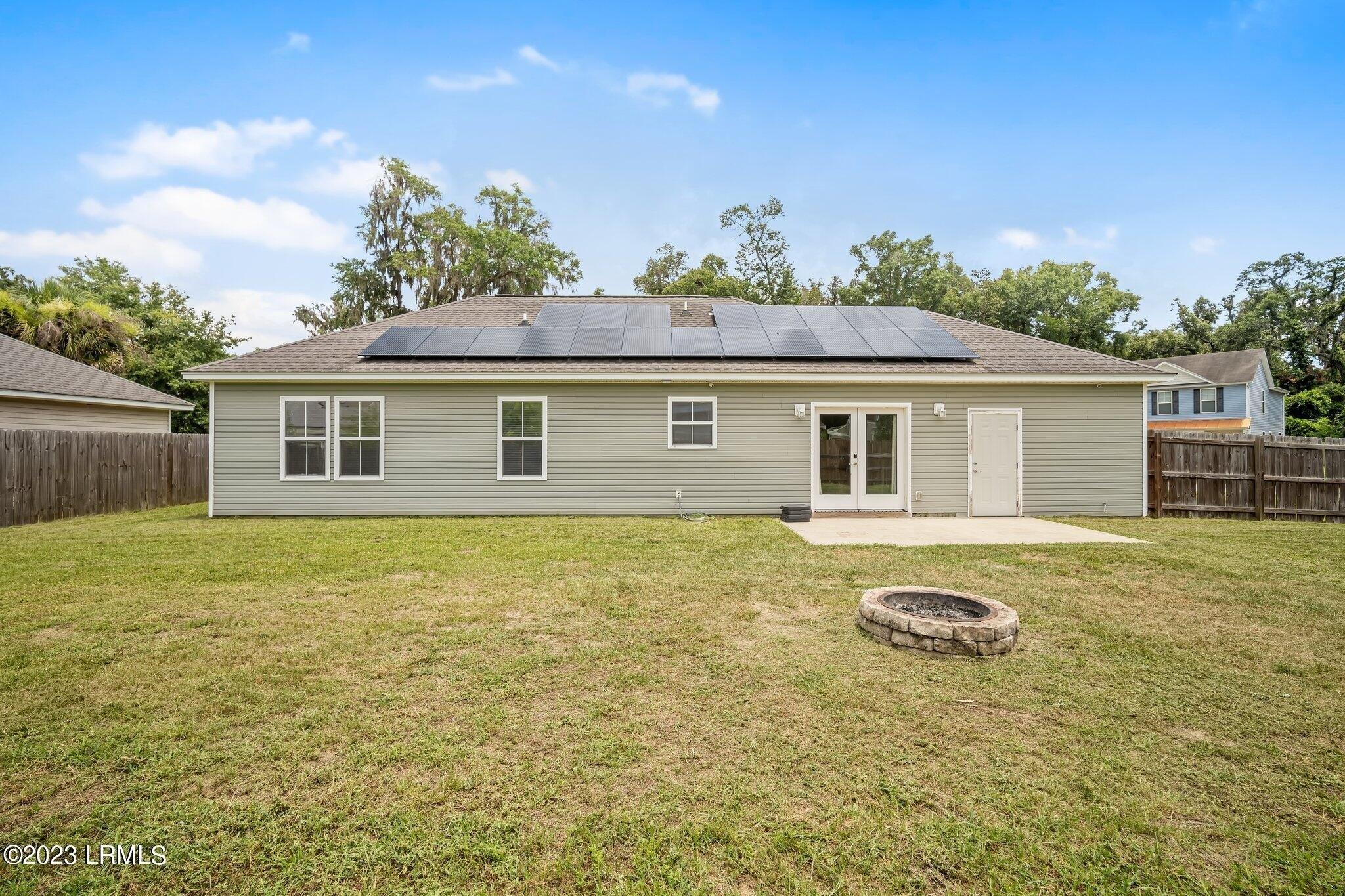 Spearmint Cir, Beaufort, SC 29906