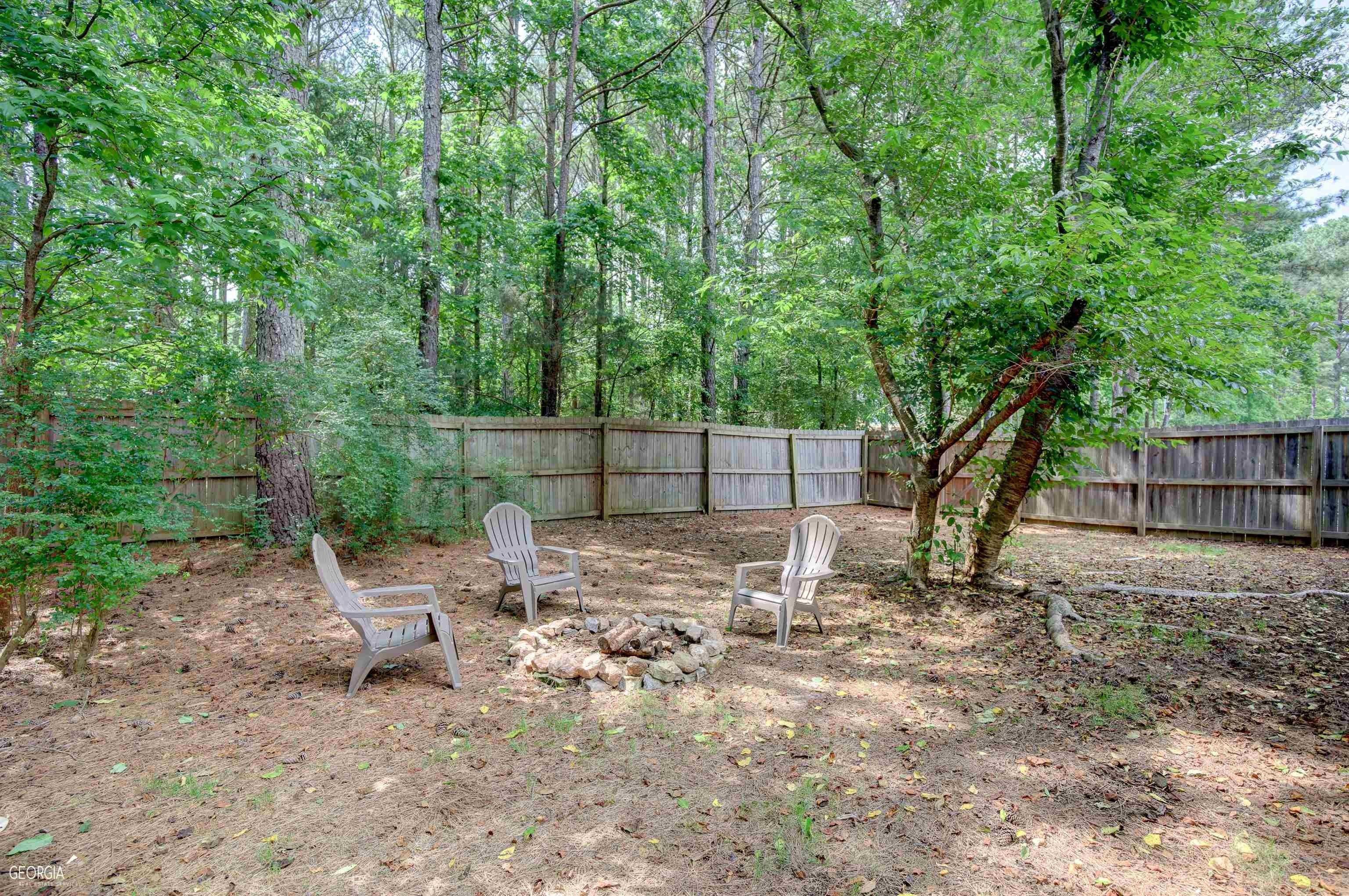 Chaucer Pkwy, Fayetteville, GA 30214