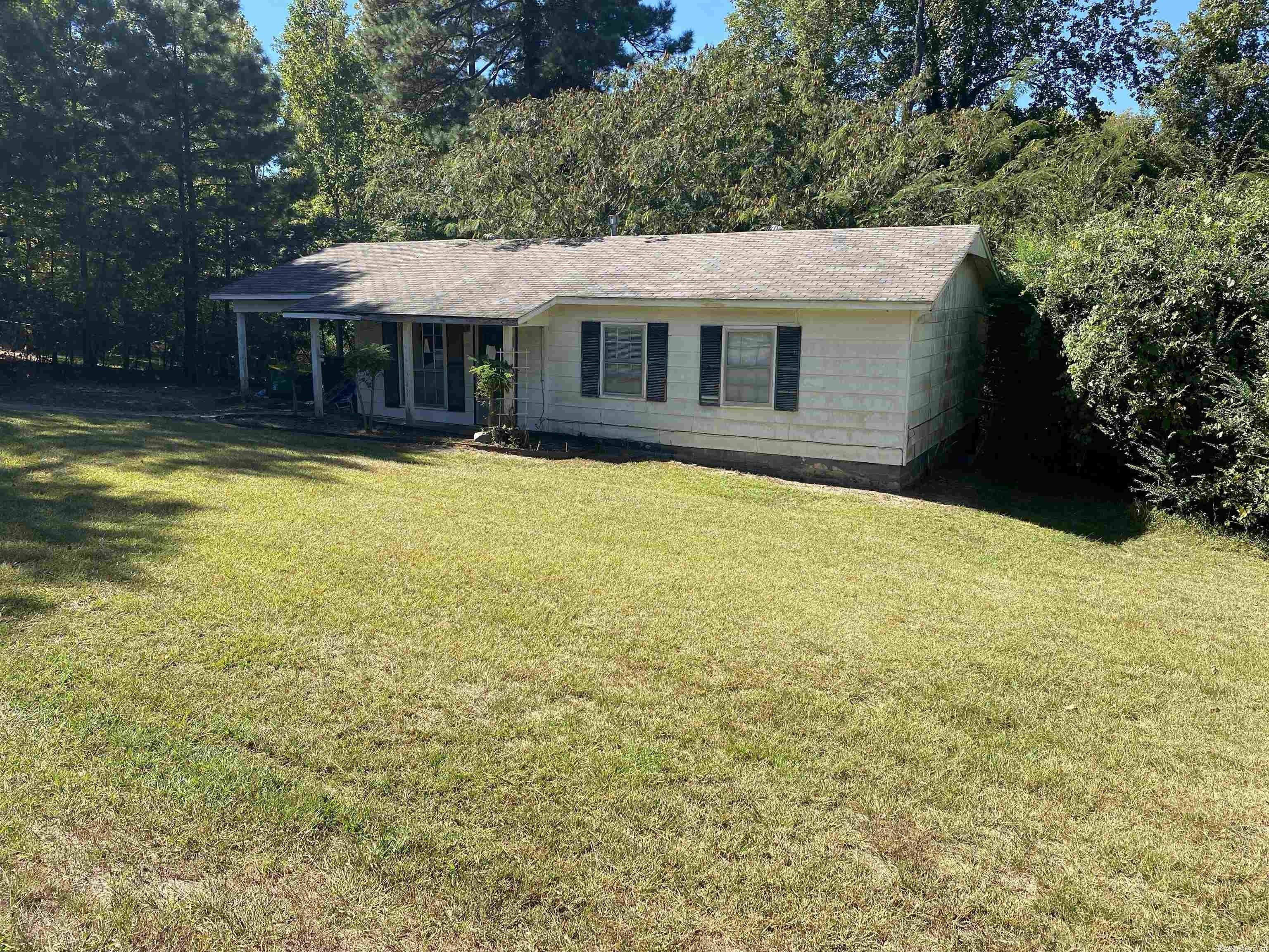 Garner Dr, Little Rock, AR 72206