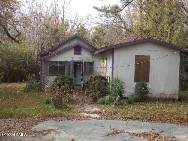 Davison Rd, Ravenel, SC 29470