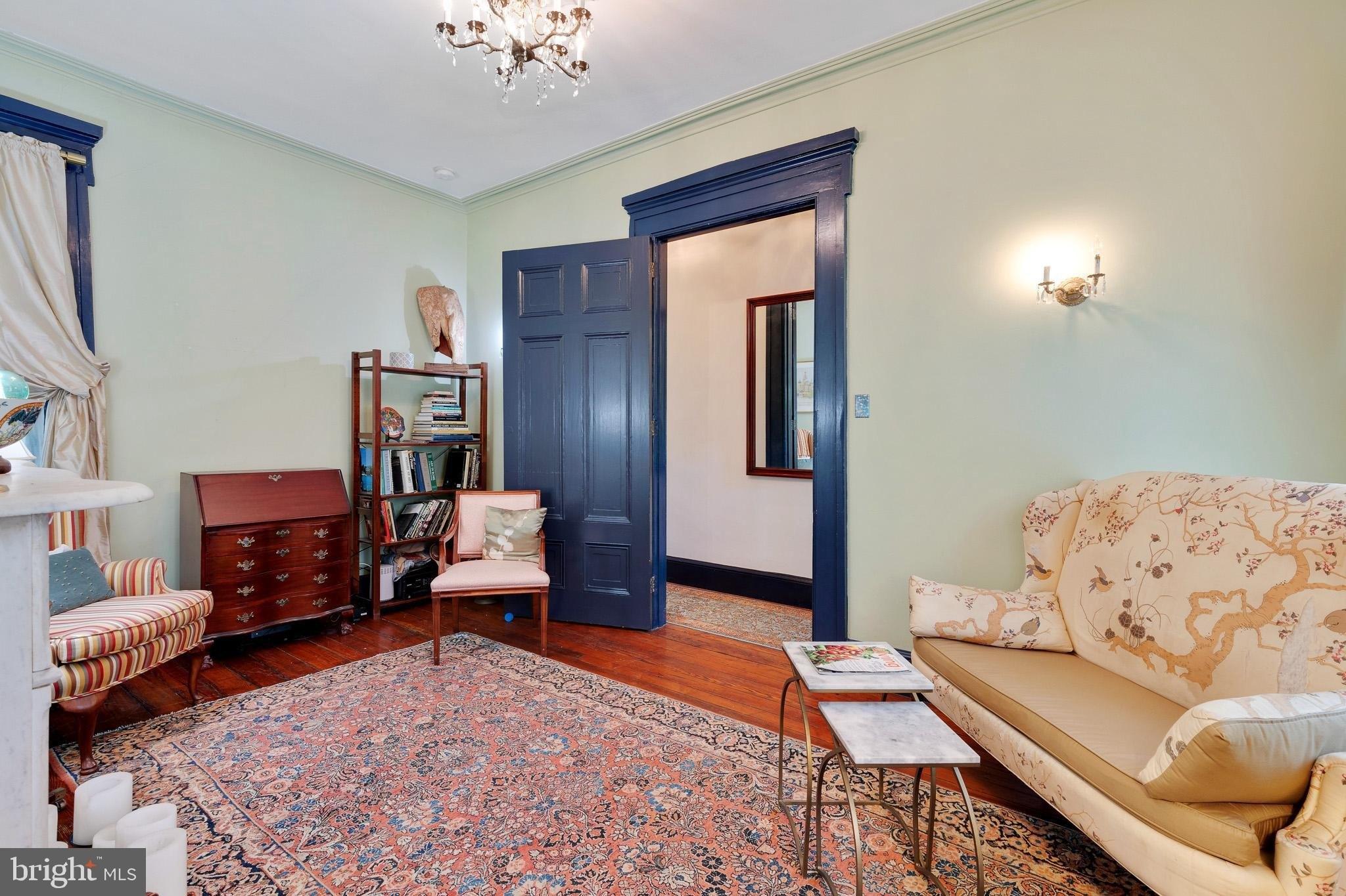 Carpenter St, Philadelphia, PA 19147