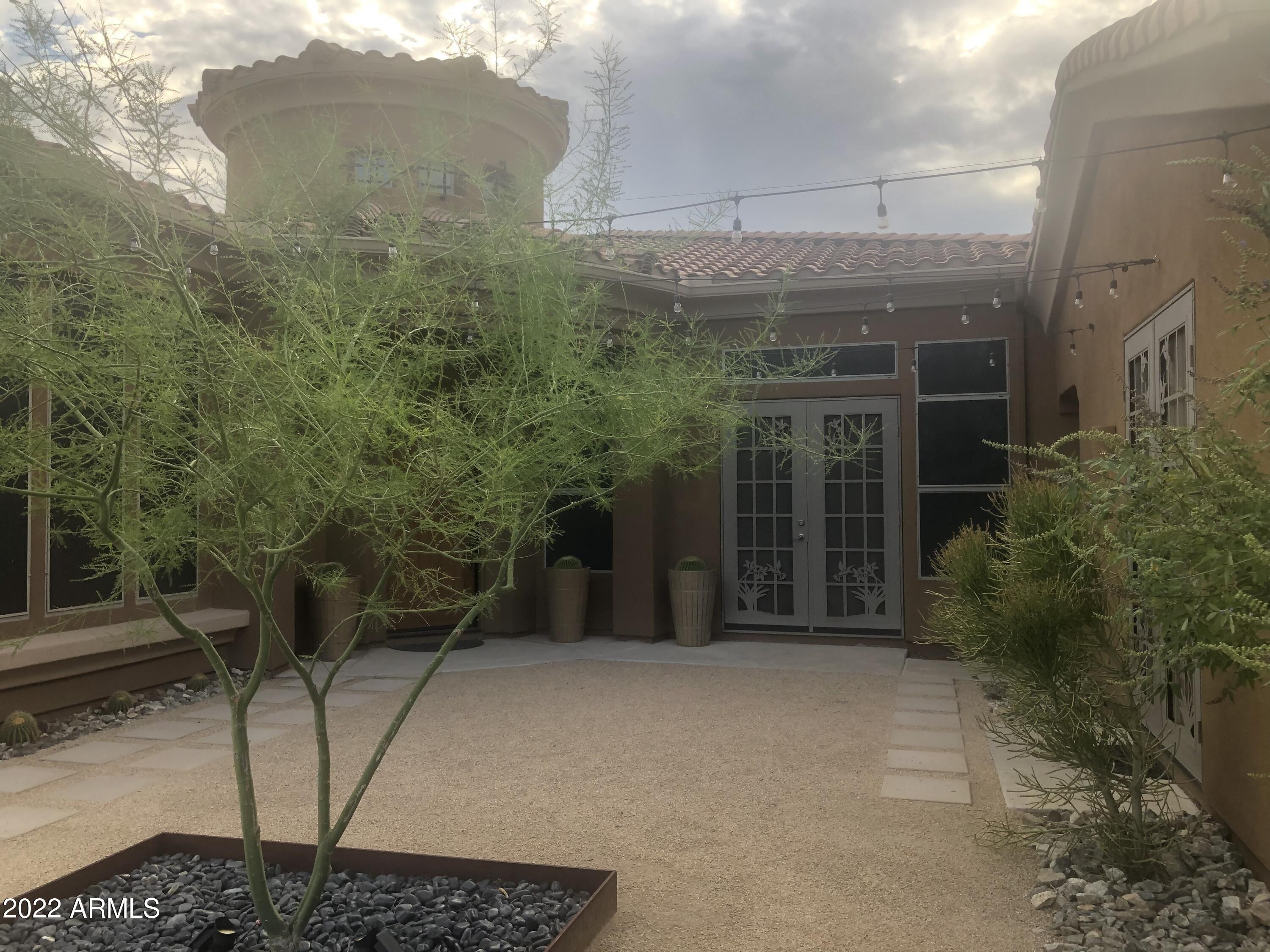 W Steinway Dr, Phoenix, AZ 85041