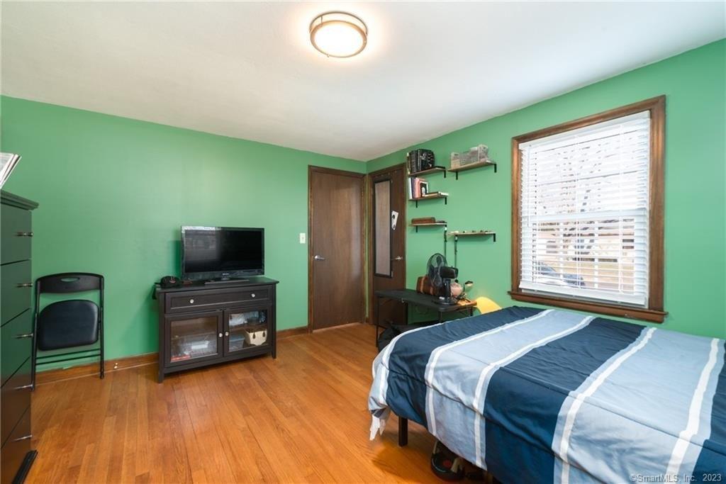 Depietro Dr, East Hartford, CT 06118