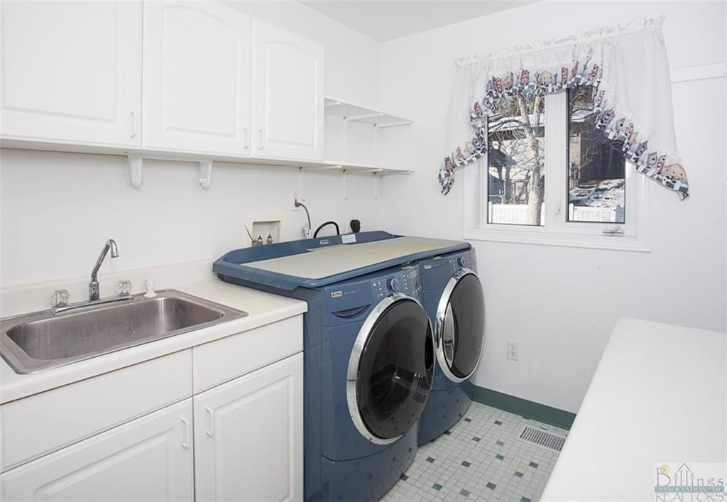 Rimrock Rd, Billings, MT 59102