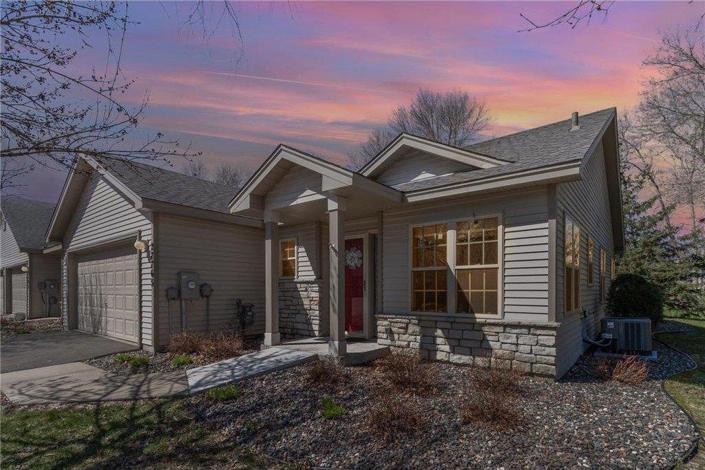 Woodland Dr, Chisago City, MN 55013