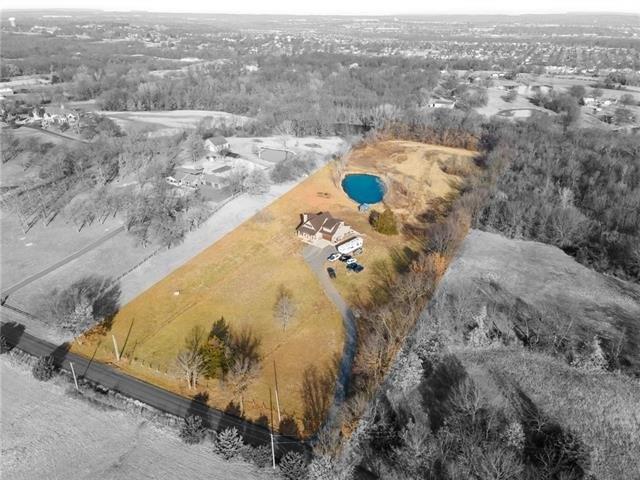 E Stony Point School Rd, Grain Valley, MO 64029