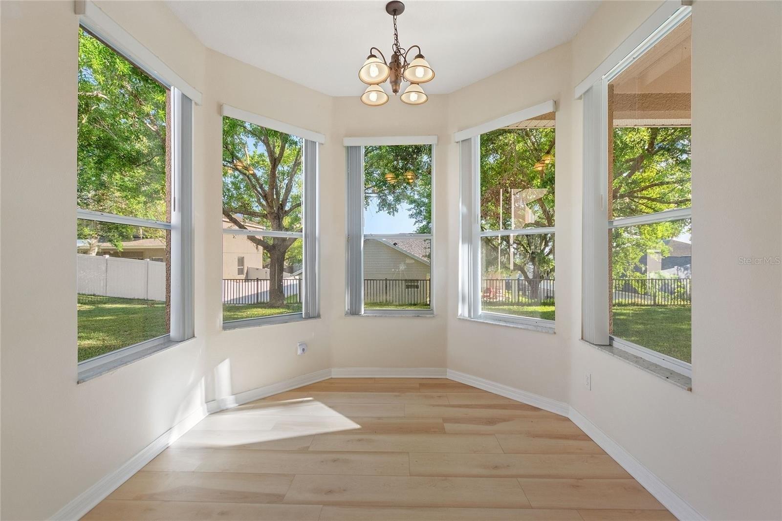 Cloverdale Ln, Clermont, FL 34711