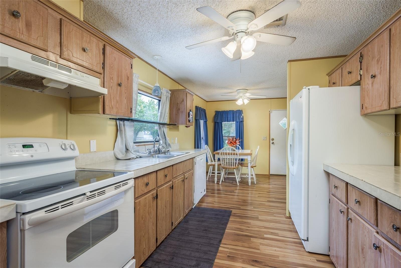Sunshine Park Dr, New Port Richey, FL 34652
