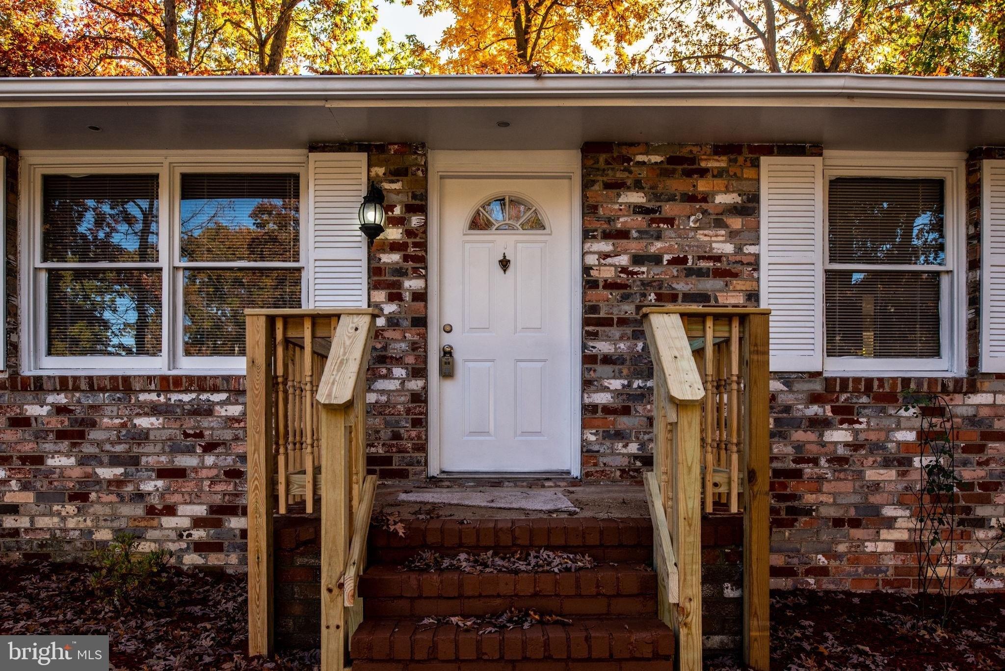 Green Arbor Dr, Fredericksburg, VA 22407