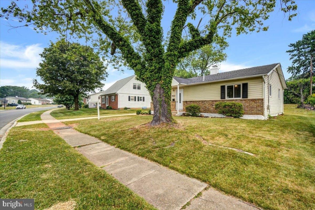 Chesworth Rd, Catonsville, MD 21228