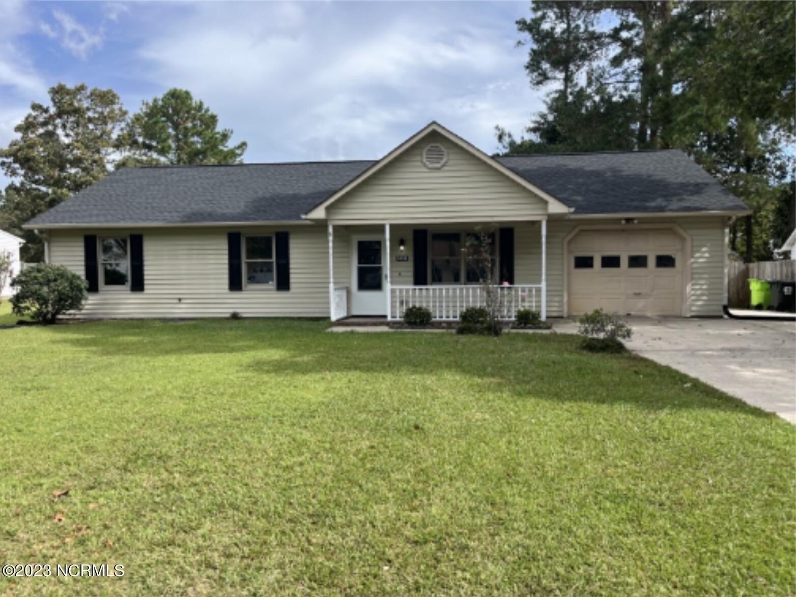 Preakness Pl, New Bern, NC 28562