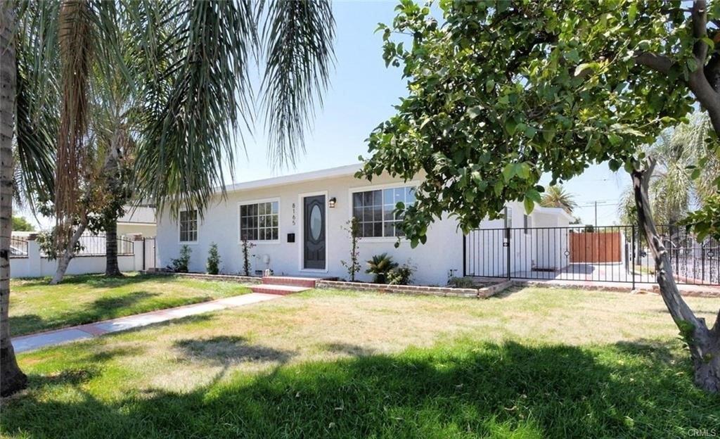 Woodman Ave, Panorama City, CA 91402