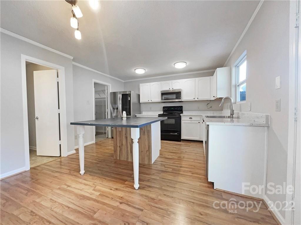 Shasta Cir, Clover, SC 29710
