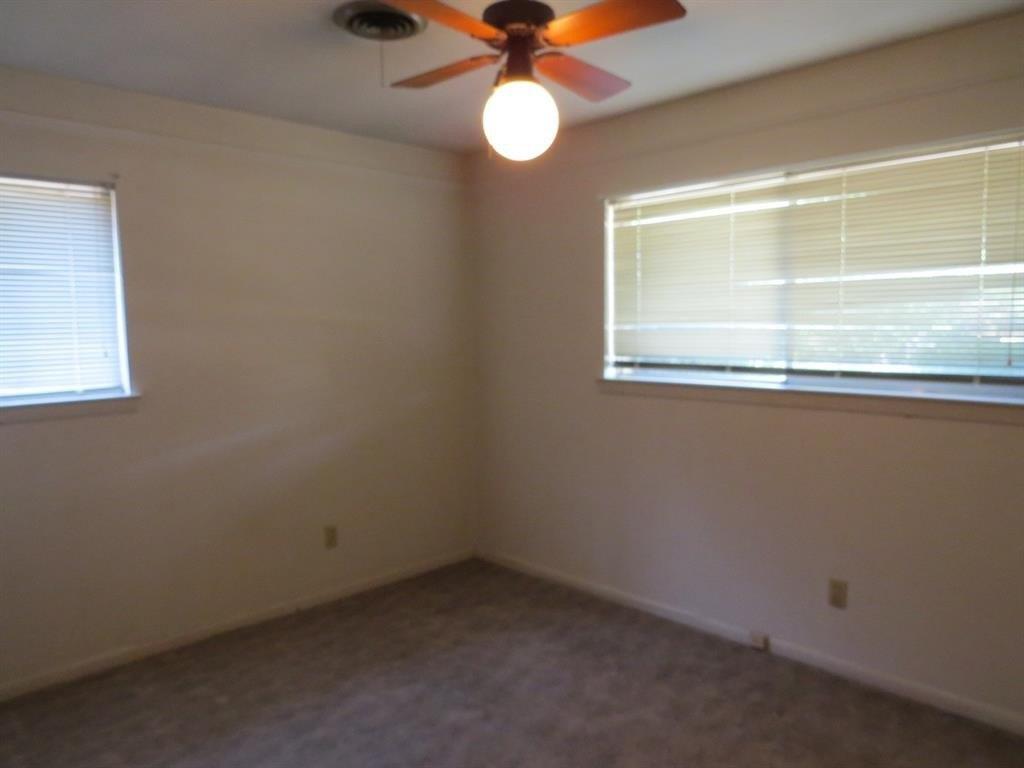 Brookside Dr, Hurst, TX 76053