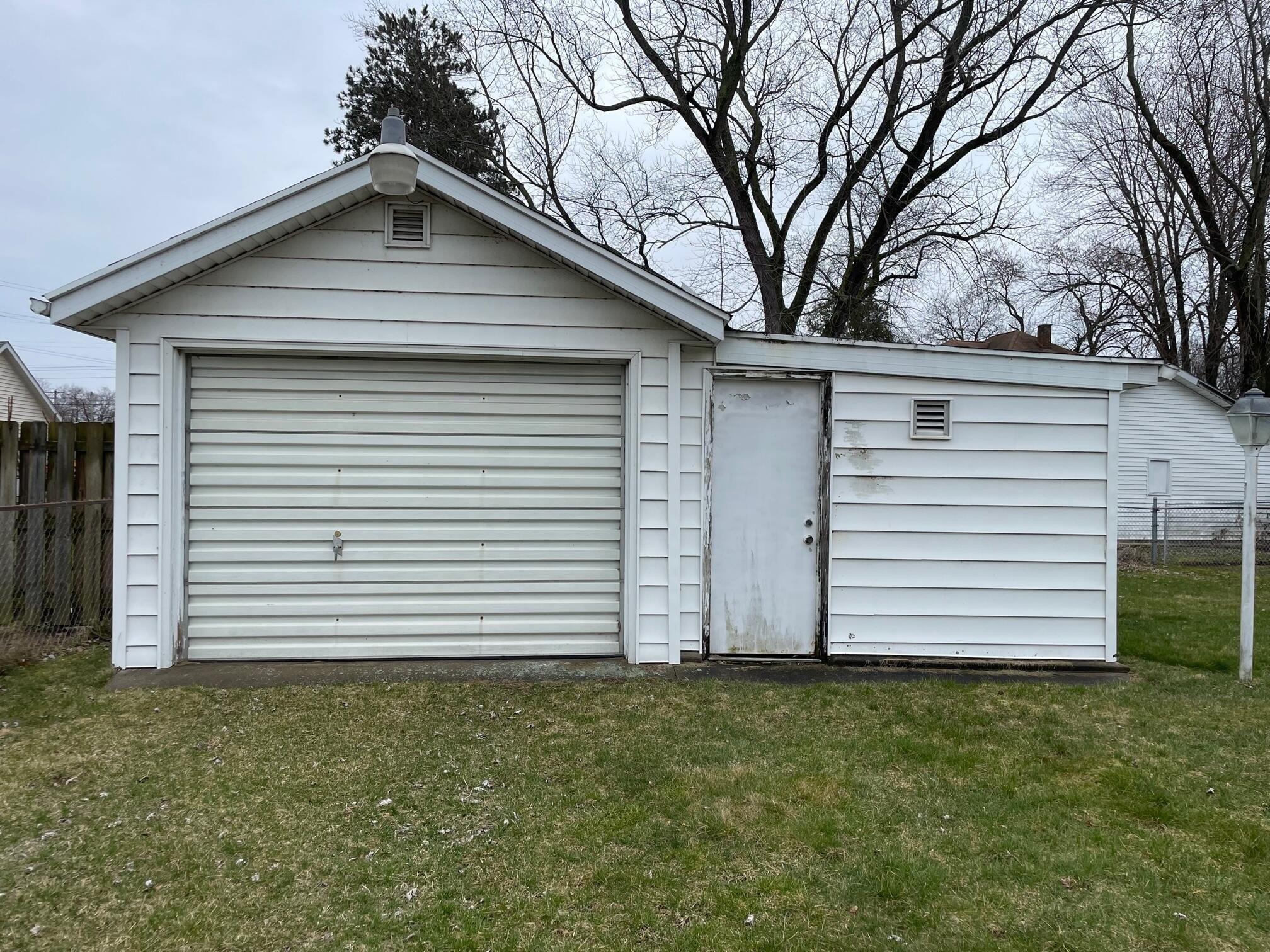 Avery Ave, Battle Creek, MI 49037