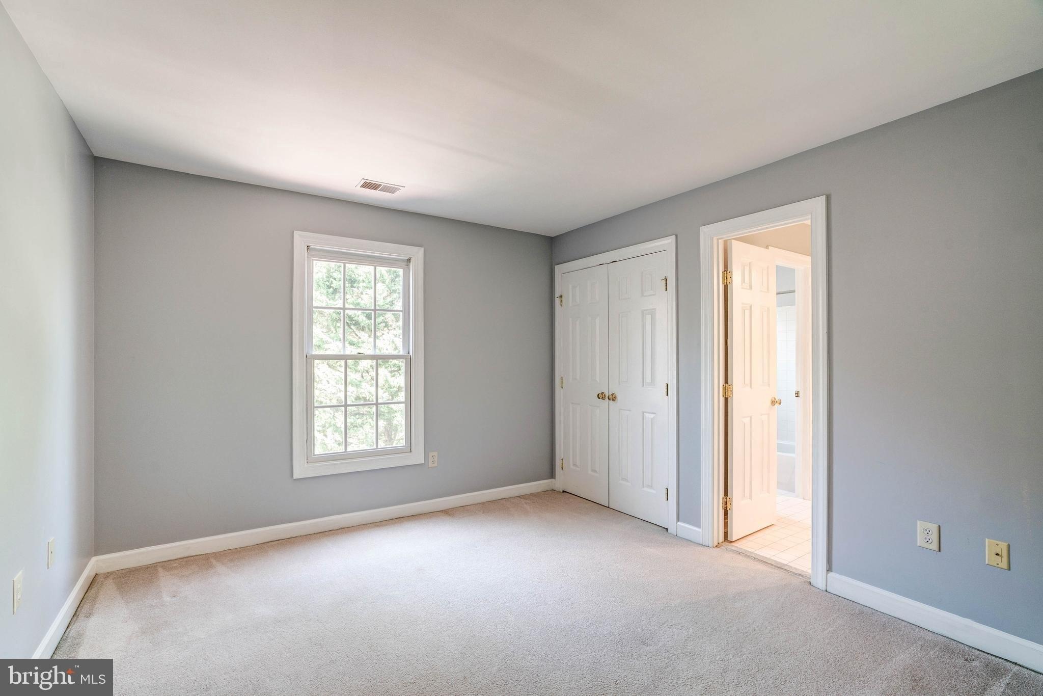 Avenleigh Dr, Ashton, MD 20861