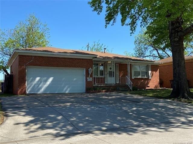 E 3rd St, Tulsa, OK 74128