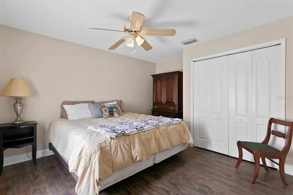 Greenhedges Dr, Tampa, FL 33626