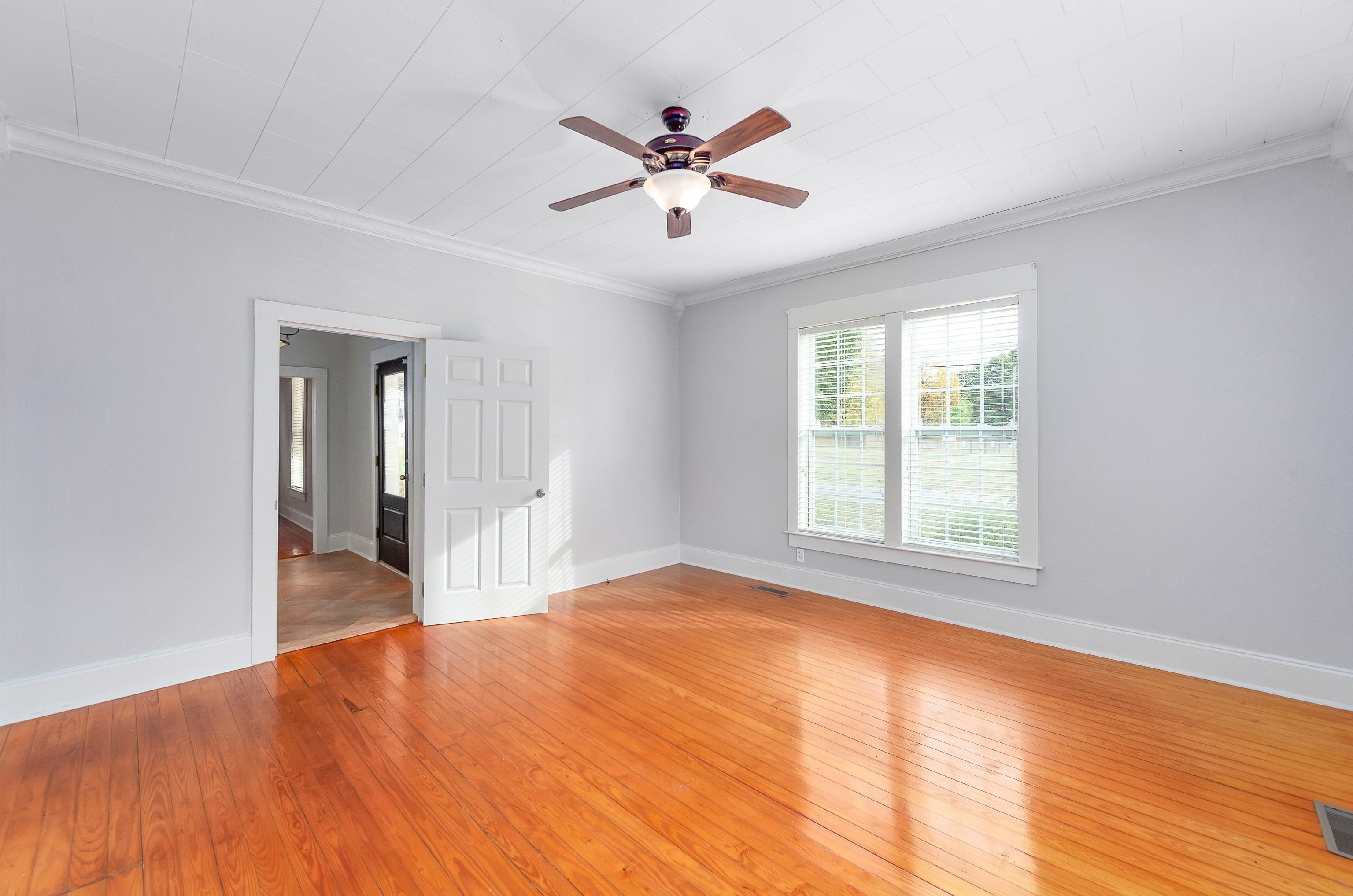 W Main St, Gleason, TN 38229
