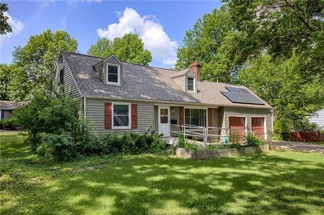 W 74th Ter, Prairie Village, KS 66208