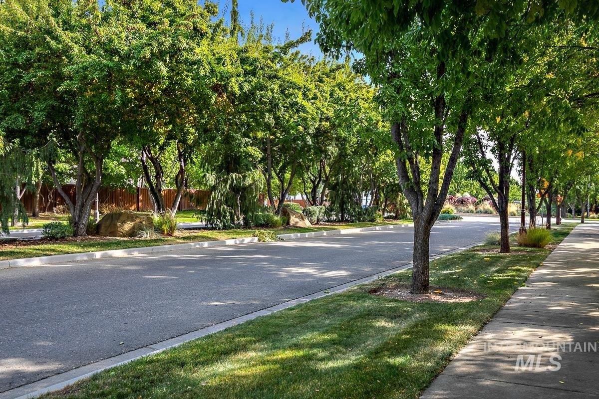 W Alfina Dr, Boise, ID 83709