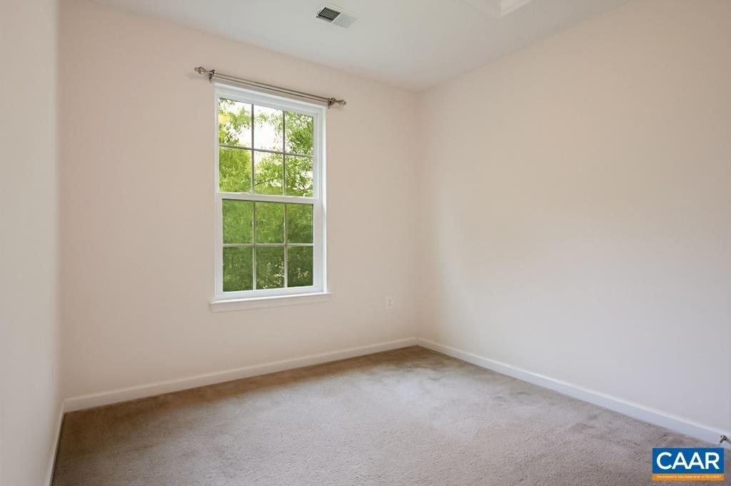 Patriot Way, Charlottesville, VA 22903